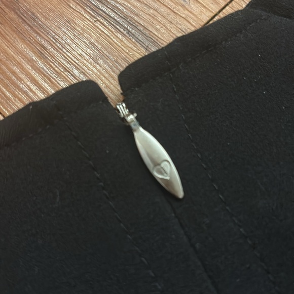 Juicy Couture Black Shift Dress - Picture 6 of 7